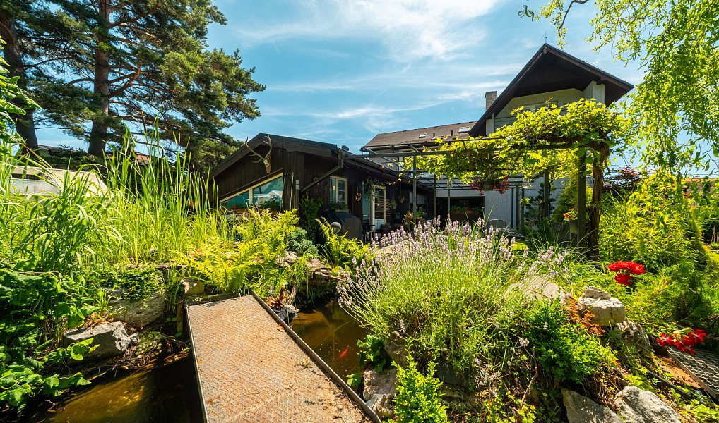 Prodej domu 280 m² s pozemkem 939 m², Světice – náhled fotky 47