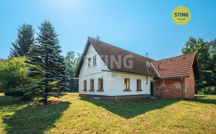 Prodej domu 272 m² s pozemkem 5 189 m², Stará Paka - Roškopov, okres Jičín