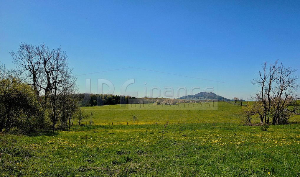 Prodej stavebního pozemku 3 539 m², Lovečkovice – náhled fotky 20