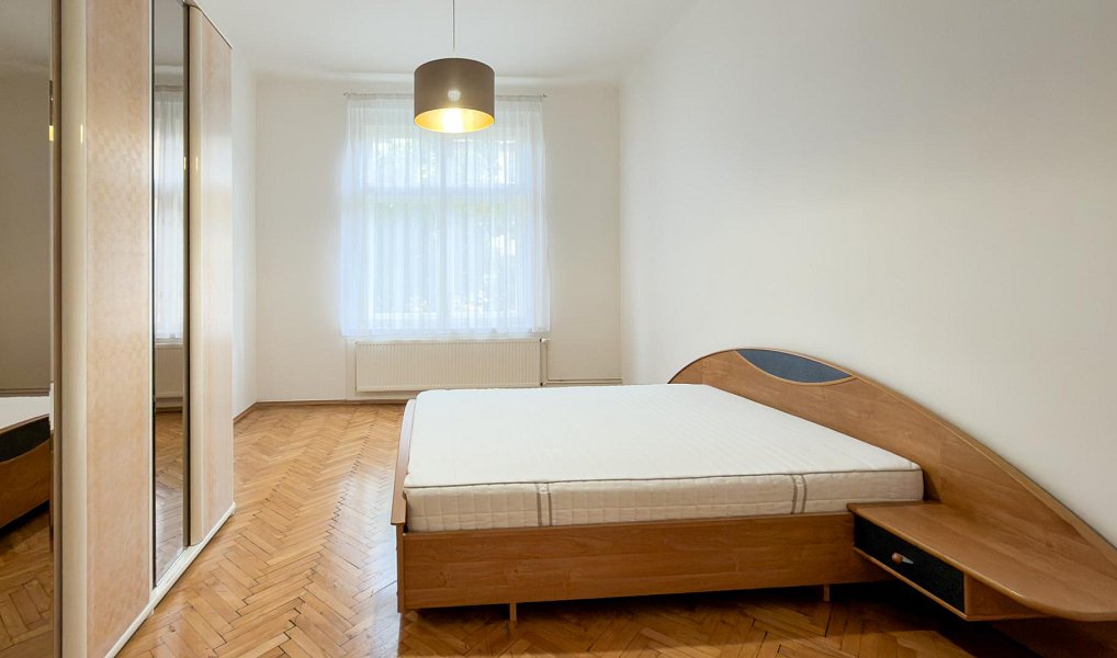 Pronájem kanceláře 85 m², Praha – náhled fotky 9