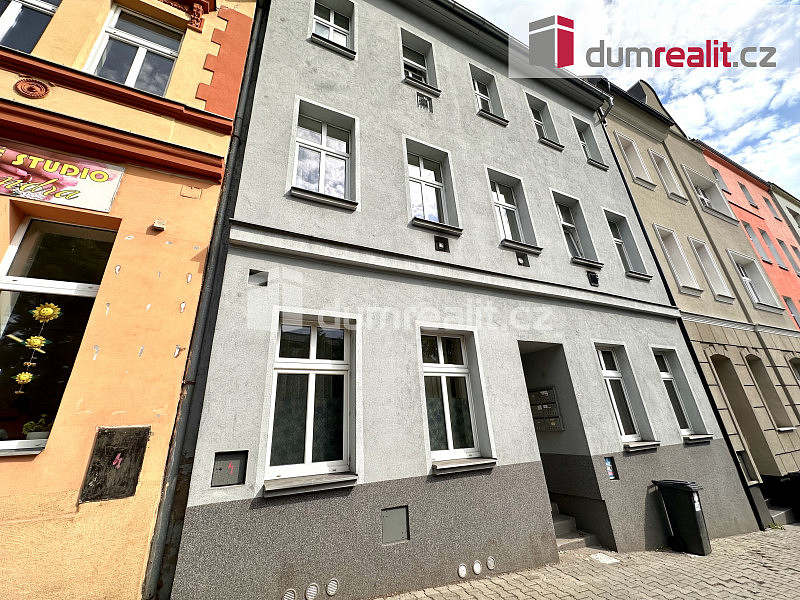 Pronájem bytu 1+1 30 m² – fotografie 2
