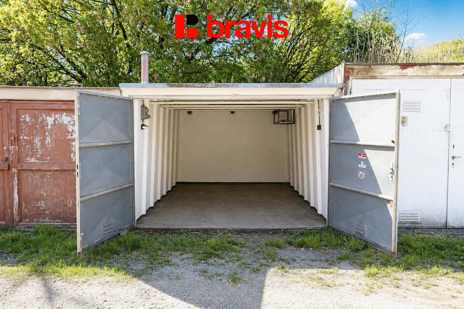 Prodej garáže 15 m2, brno-židenice, ulice skopalíkova x markéty kuncové — photo 2