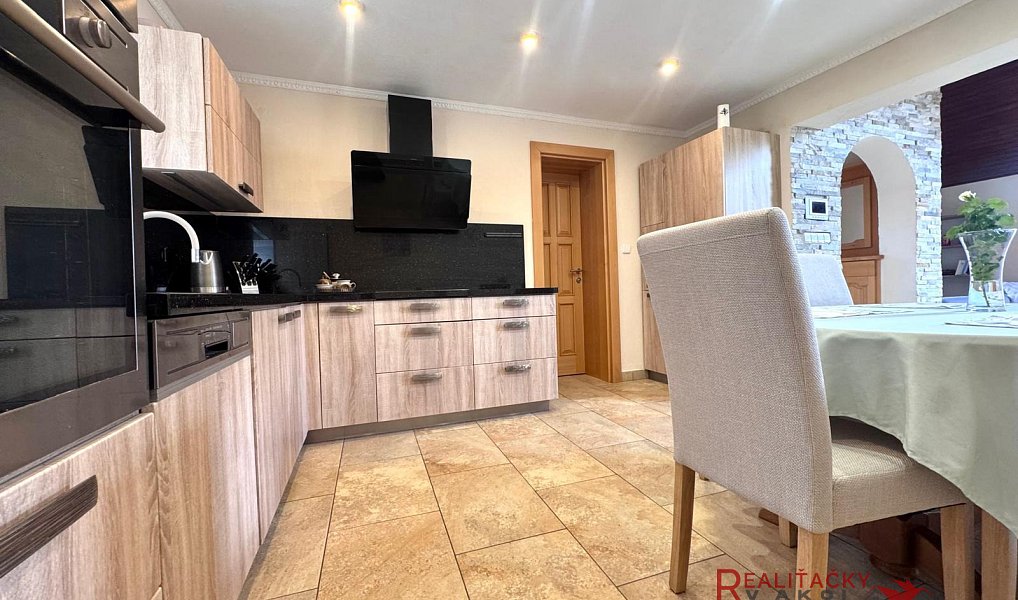 Prodej domu 152 m² s pozemkem 223 m², Zaječí – náhled fotky 9