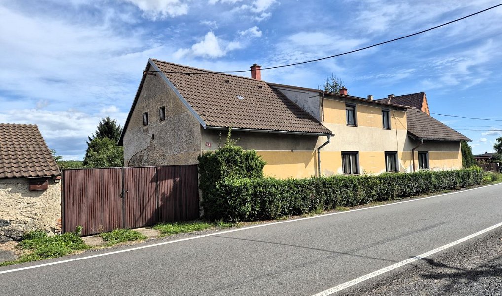 Prodej domu 239 m² s pozemkem 1 451 m², Zalužany – náhled fotky 2
