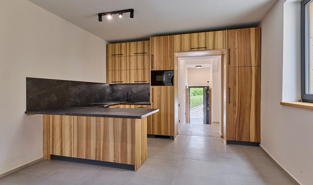 Prodej bytu 2+kk 48 m², Mladé Buky – náhled fotky 6