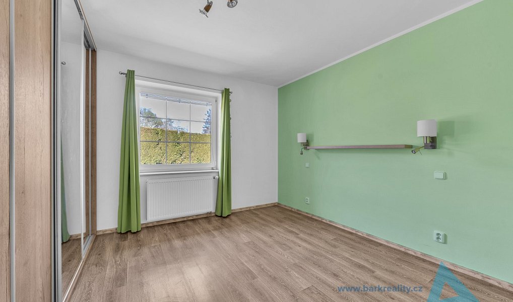 Prodej domu 180 m² s pozemkem 628 m², Nová Paka – náhled fotky 7