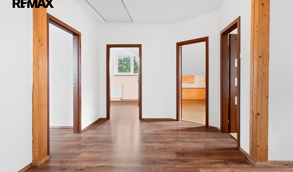 Prodej domu 238 m² s pozemkem 1 042 m², Příchovice – náhled fotky 18