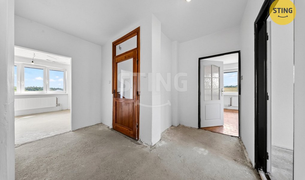Prodej domu 220 m² s pozemkem 689 m², Dolní Lhota – náhled fotky 11