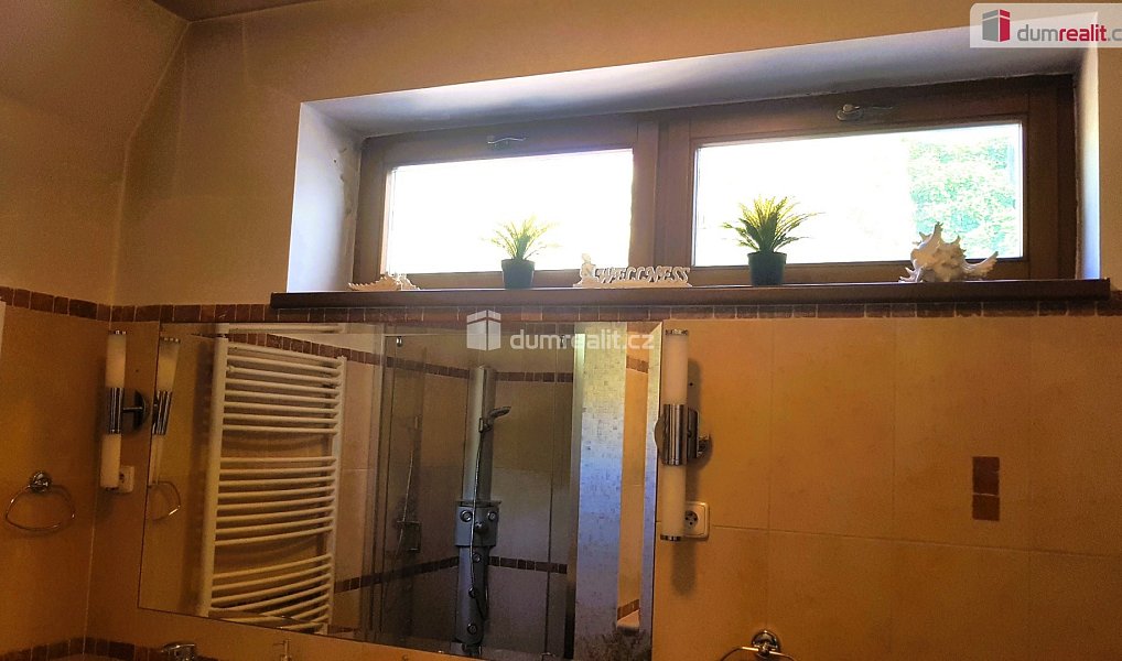 Prodej domu 303 m² s pozemkem 1 885 m², Hodonín – náhled fotky 37