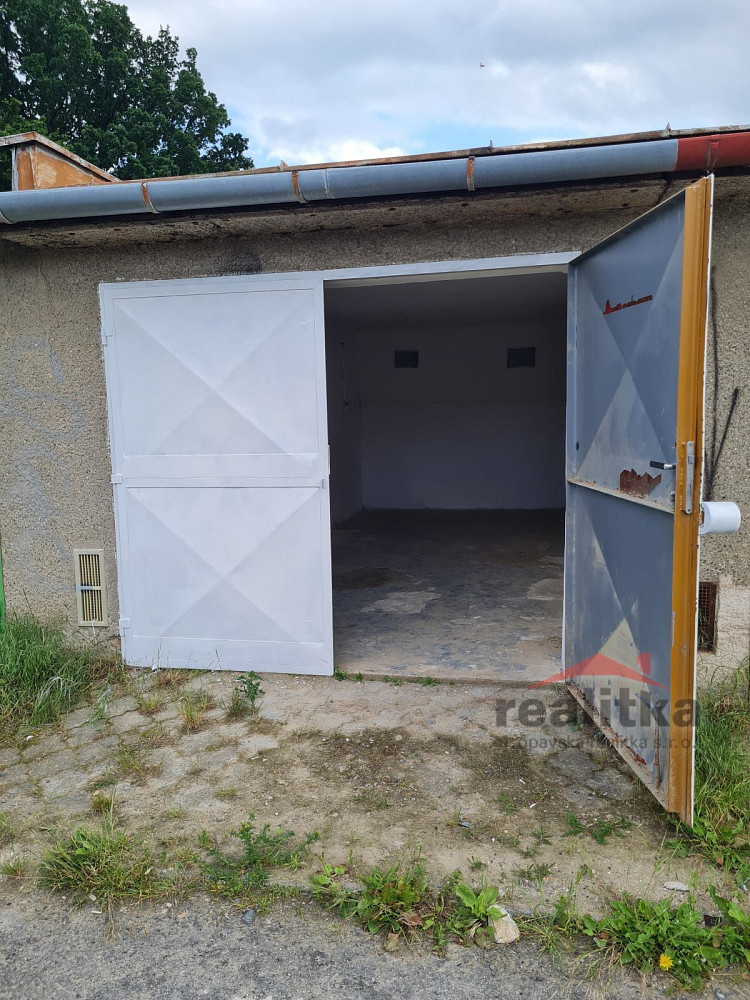 Pronájem garáže na vojanově ul. v opavě — photo 2