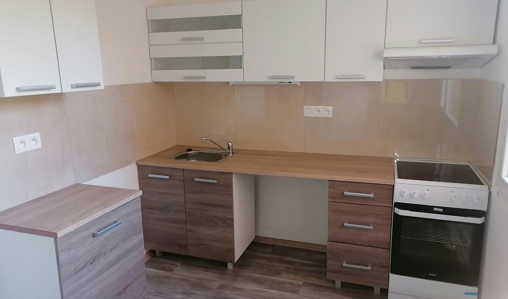 Pronájem bytu 3+1 84 m², Teplice – náhled fotky 3