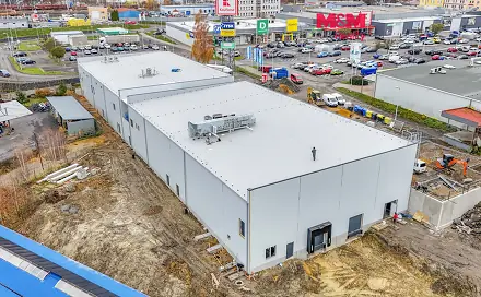 Pronájem výrobních prostor 2 200 m², Cheb