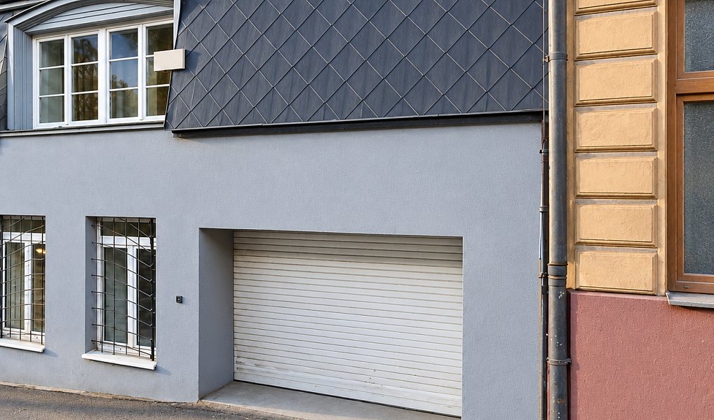 Pronájem prostorné vytápěné garáže 31 m² – Radlická, Praha 5 – Smíchov, Praha – náhled fotky 2