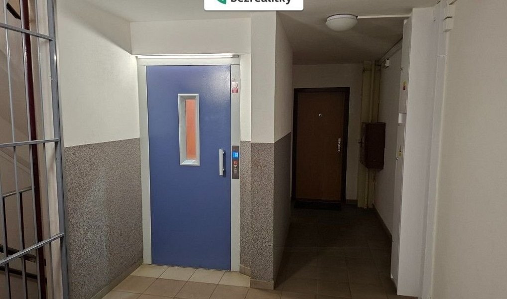 Prodej bytu 3+1 74 m², Praha – náhled fotky 2