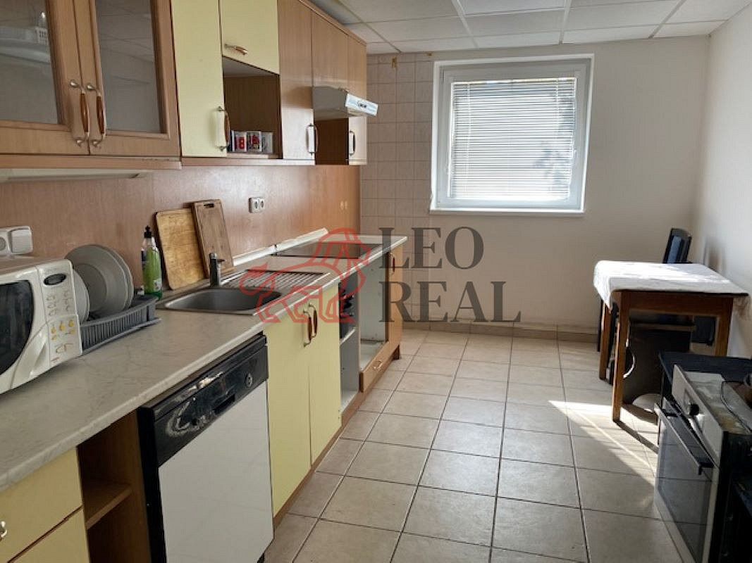 Pronájem ubytovacího objektu 150 m² – fotografie 3