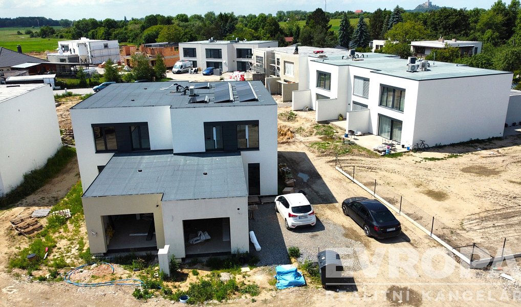Prodej domu 121 m² s pozemkem 227 m², Sezemice – náhled fotky 18