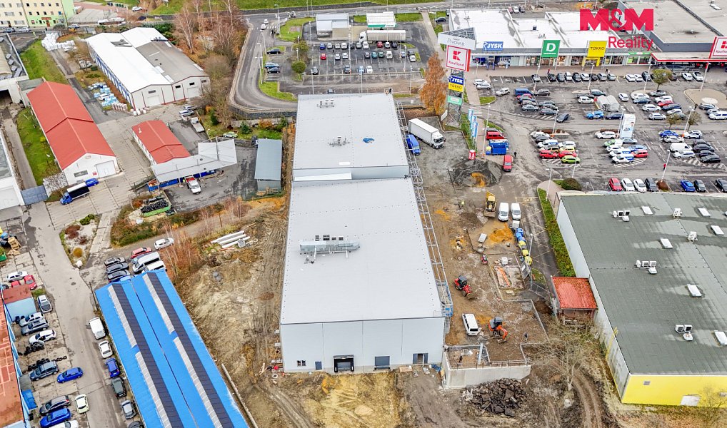 Pronájem výrobních prostor 2 200 m², Cheb – náhled fotky 17