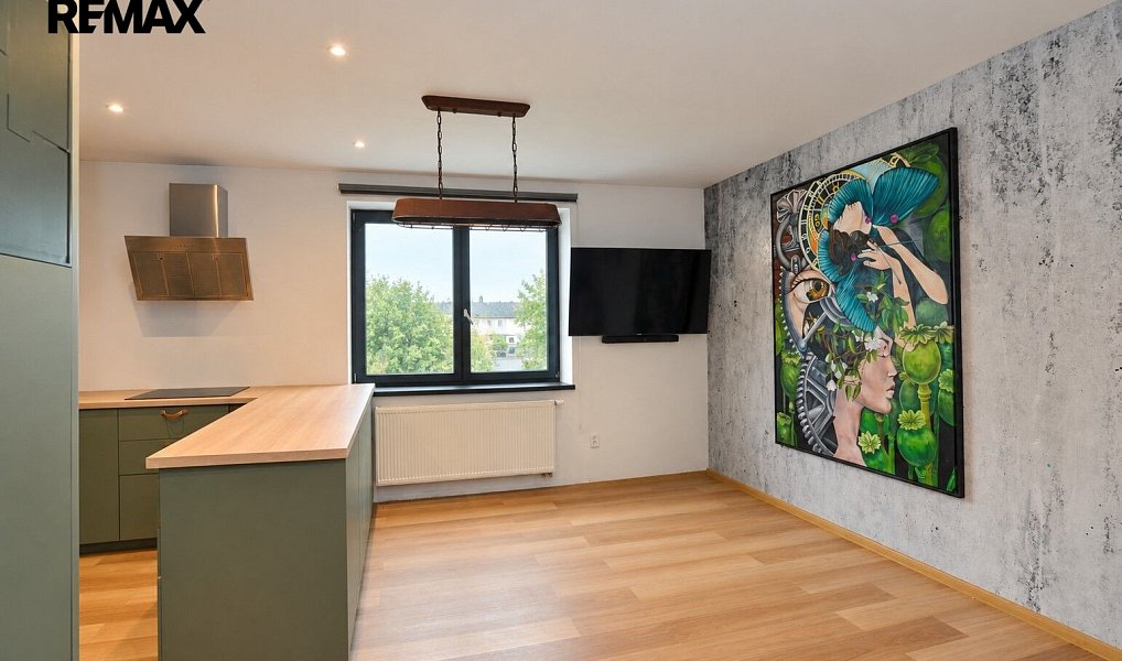 Prodej obchodních prostor 456 m², Beroun – náhled fotky 11