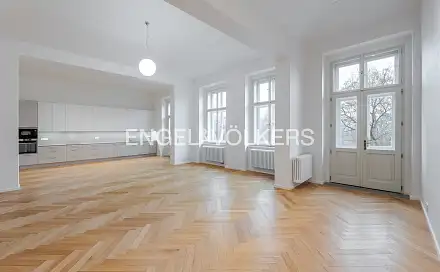 Pronájem bytu 3+kk 164 m²