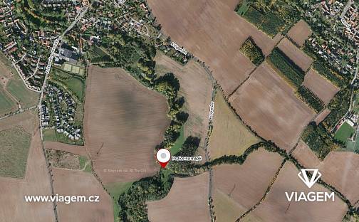 Prodej louky 4 930 m², Praha