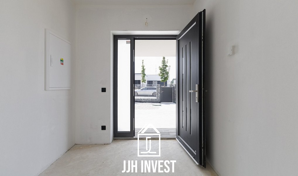 Prodej domu 212 m² s pozemkem 821 m², Vysoký Újezd – náhled fotky 22