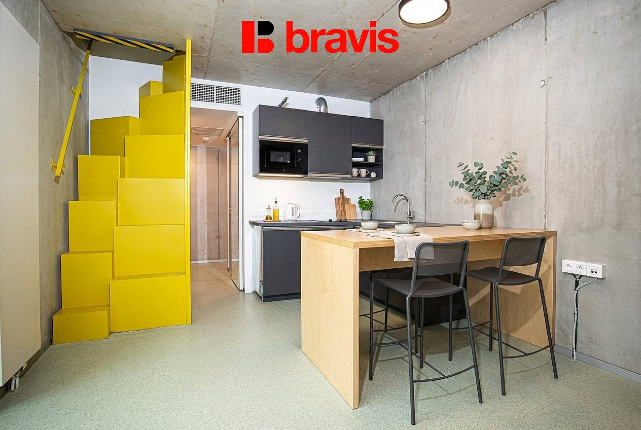 Pronájem bytu 2+kk 51 m² — photo 2