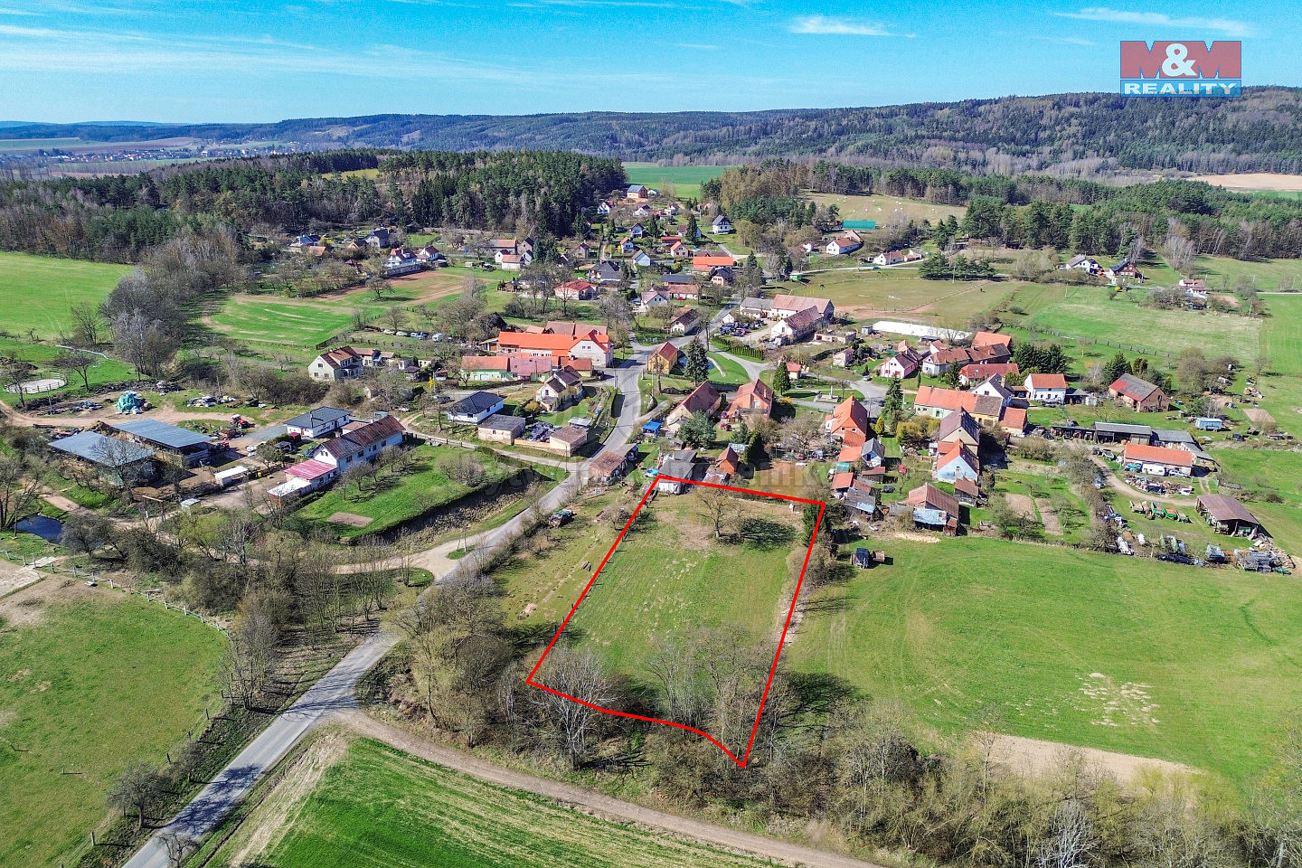 Prodej stavebního pozemku 2 948 m² – fotografie 3