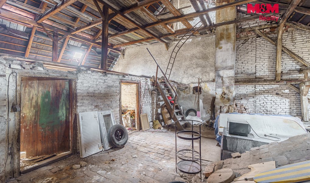 Prodej domu 260 m² s pozemkem 266 m², Kadaň – náhled fotky 8