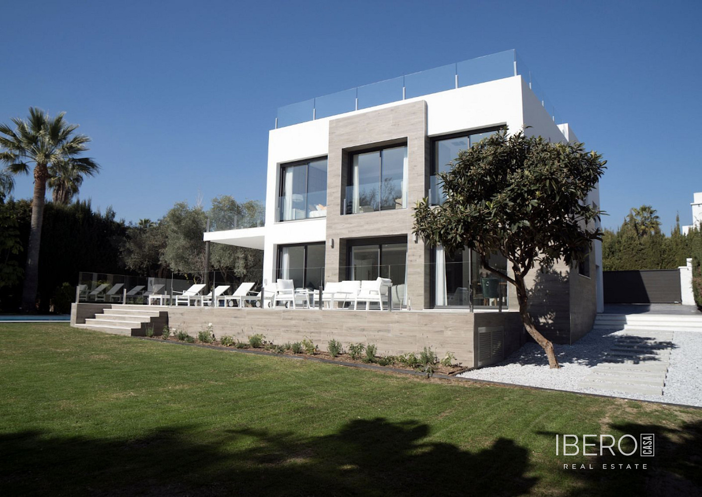 6+kk House in Marbella, Nueva Andalucía - Vista 2