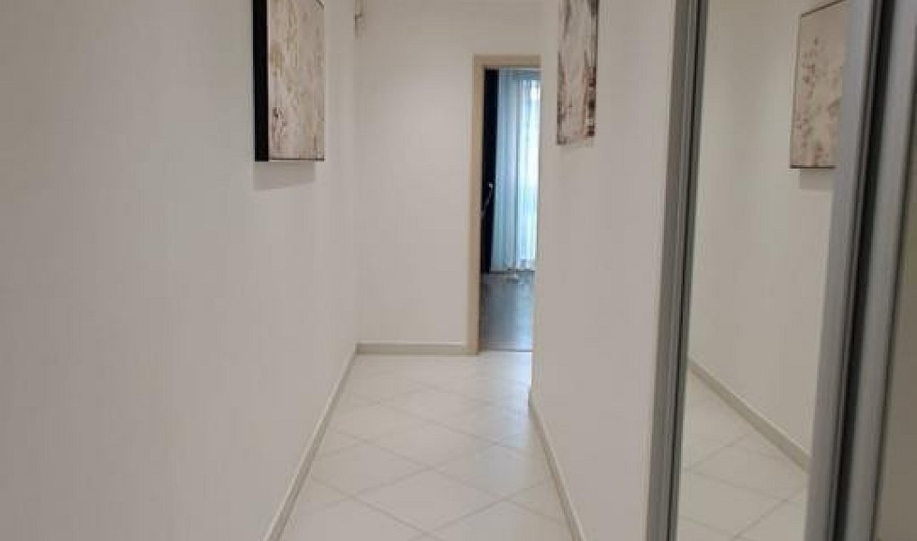 Pronájem bytu 2+1 79 m², Praha – náhled fotky 18