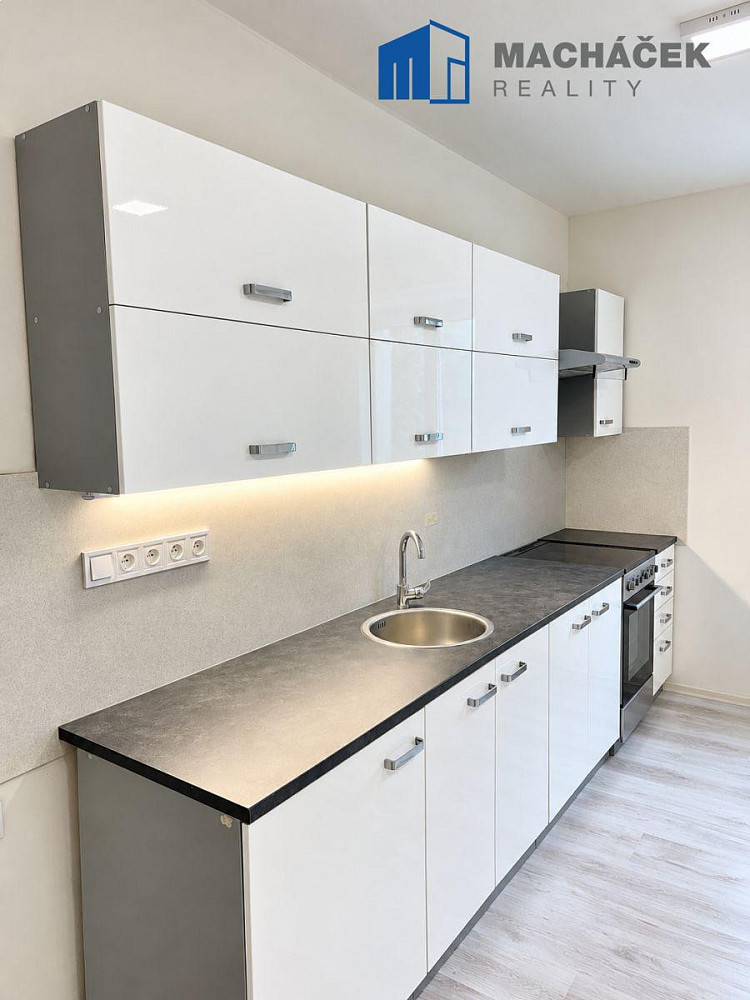 Pronájem bytu 2+kk 52 m²