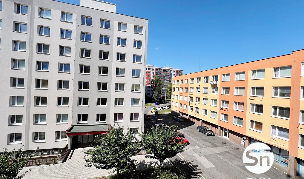 Pronájem bytu 3+1 70 m², Králův Dvůr – náhled fotky 12