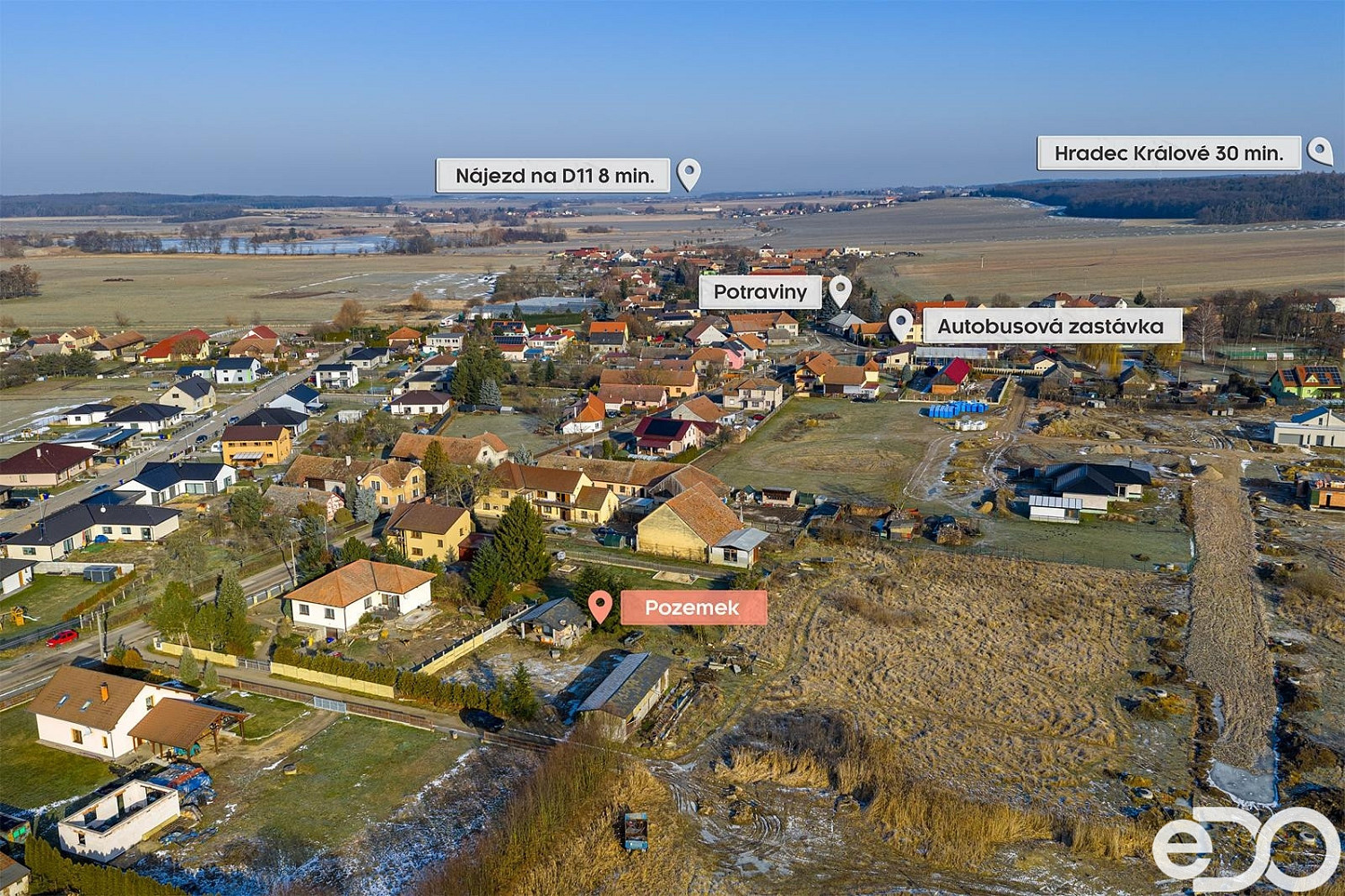 Prodej stavebního pozemku 921 m² – fotografie 4