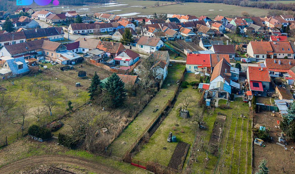 Prodej stavebního pozemku 521 m², Pouzdřany – náhled fotky 3
