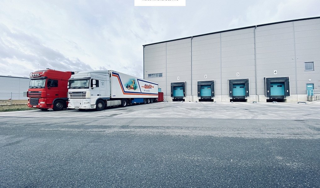 Pronájem výrobních prostor 7 000 m², Tábor – fotka 1 z 17