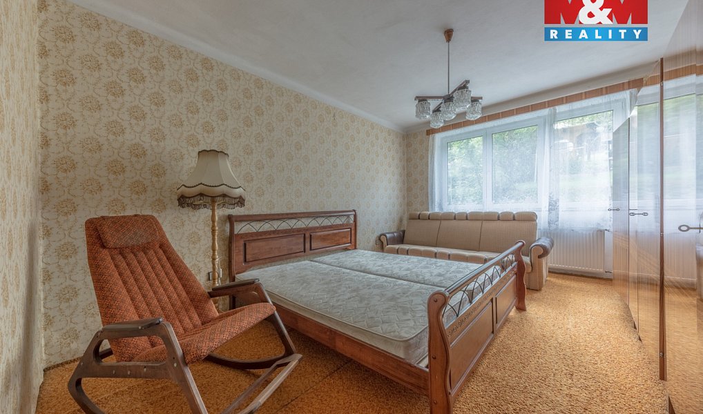 Prodej domu 270 m² s pozemkem 449 m², Benešov u Semil – náhled fotky 6
