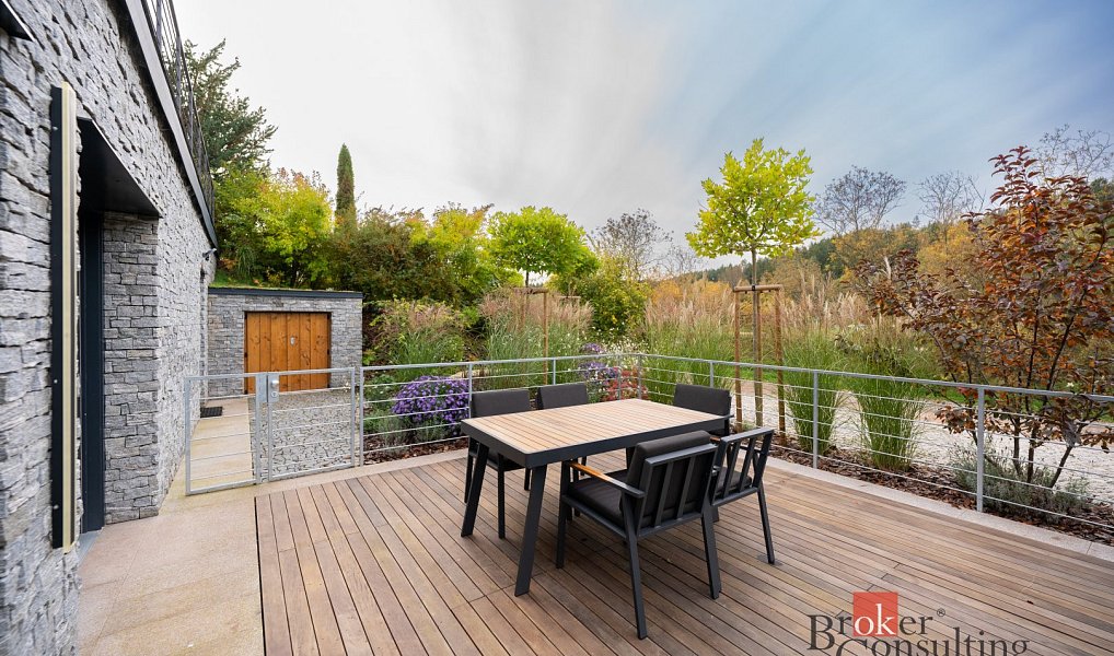 Prodej domu 214 m² s pozemkem 350 m², Trutnov – náhled fotky 16