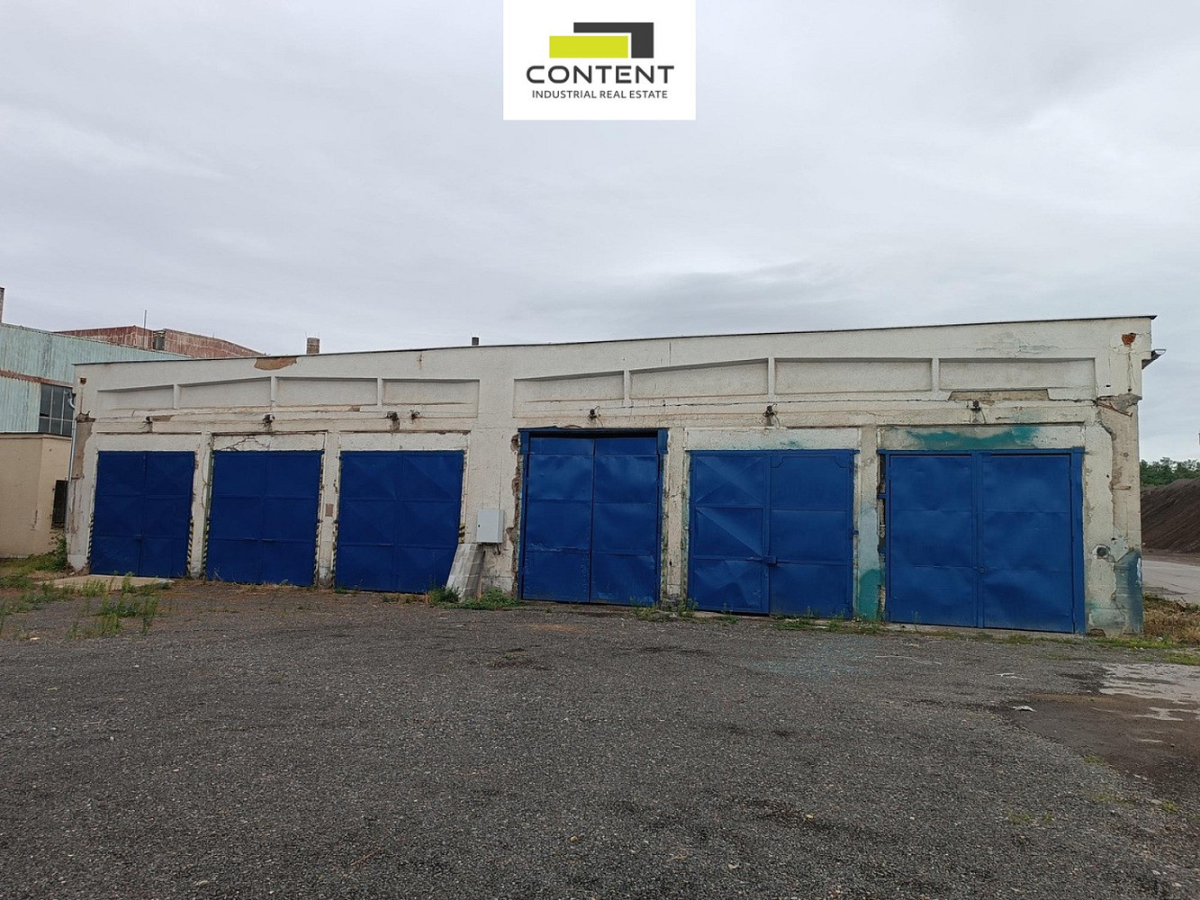 Pronájem skladovacích prostor 182 m²