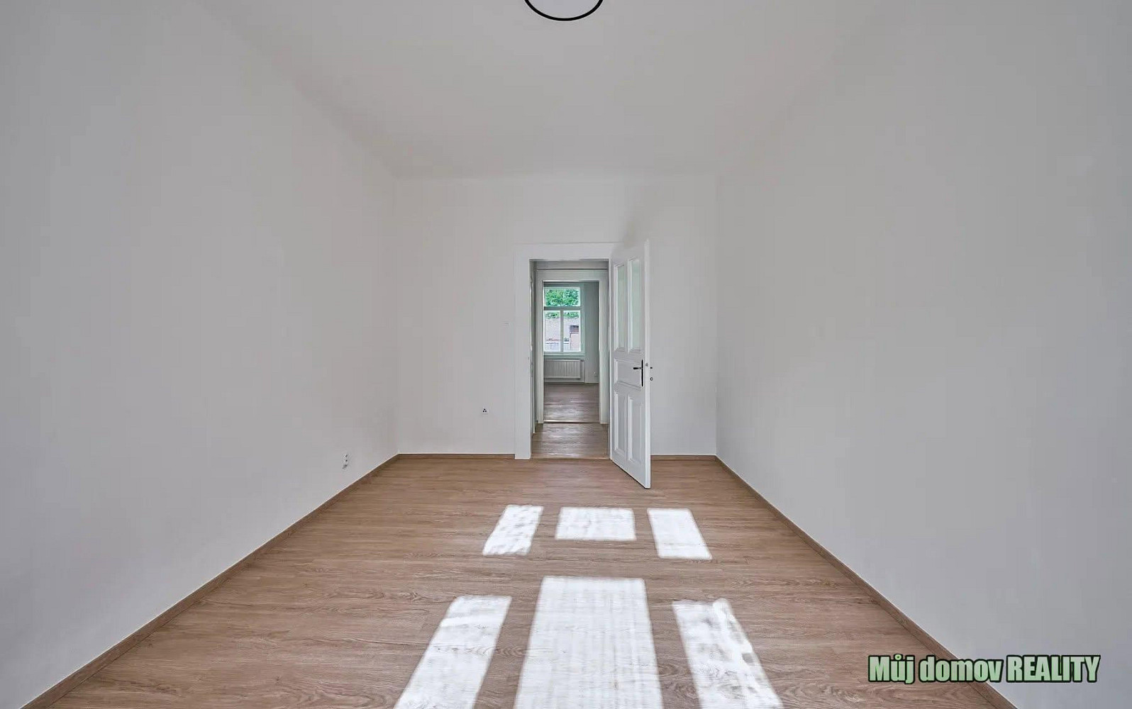 Pronájem bytu 2+kk 51 m², Praha