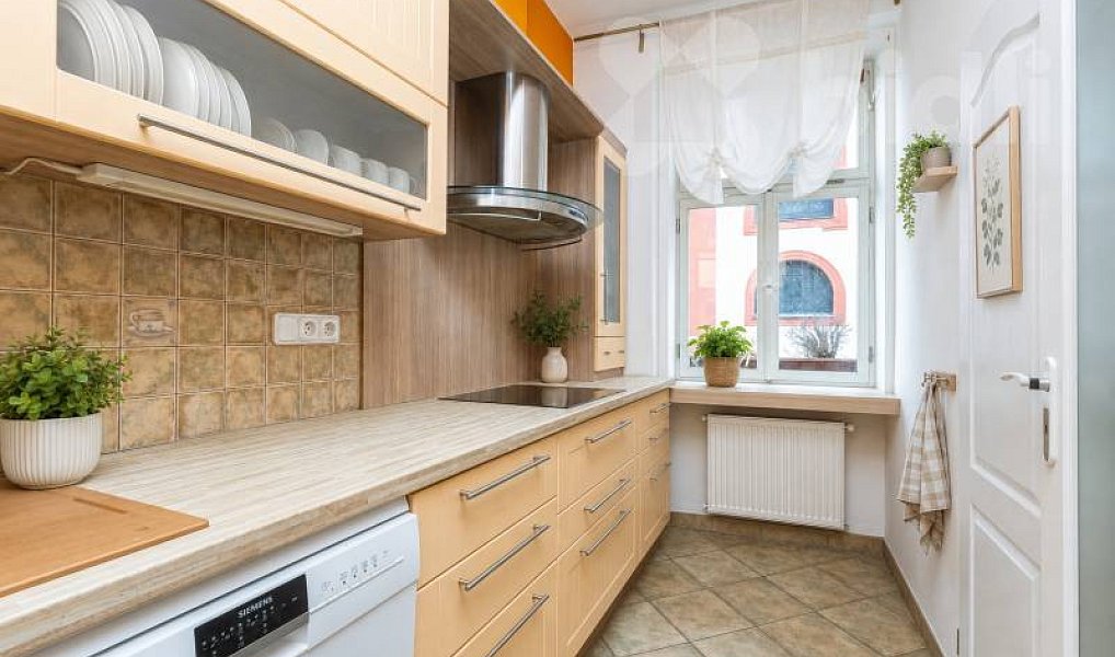 Prodej bytu 5+kk 168 m², Loket – náhled fotky 5