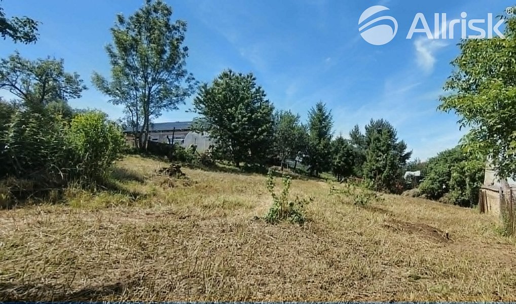 Prodej stavebního pozemku 1 076 m², Soběsuky – náhled fotky 3