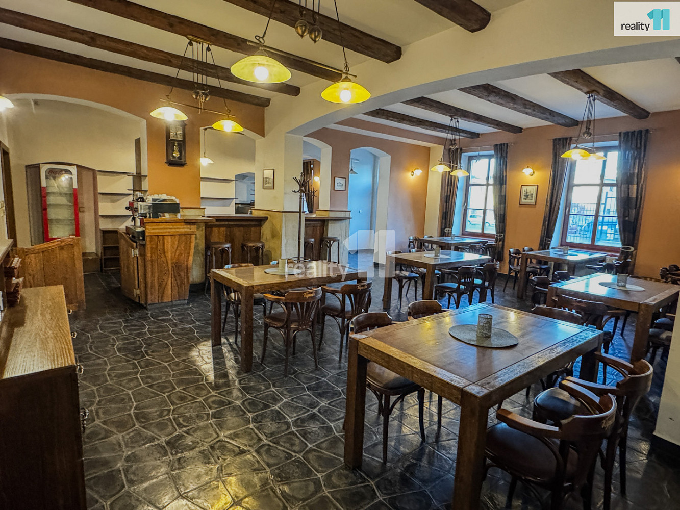 Prodej restaurace 541 m² — photo 2