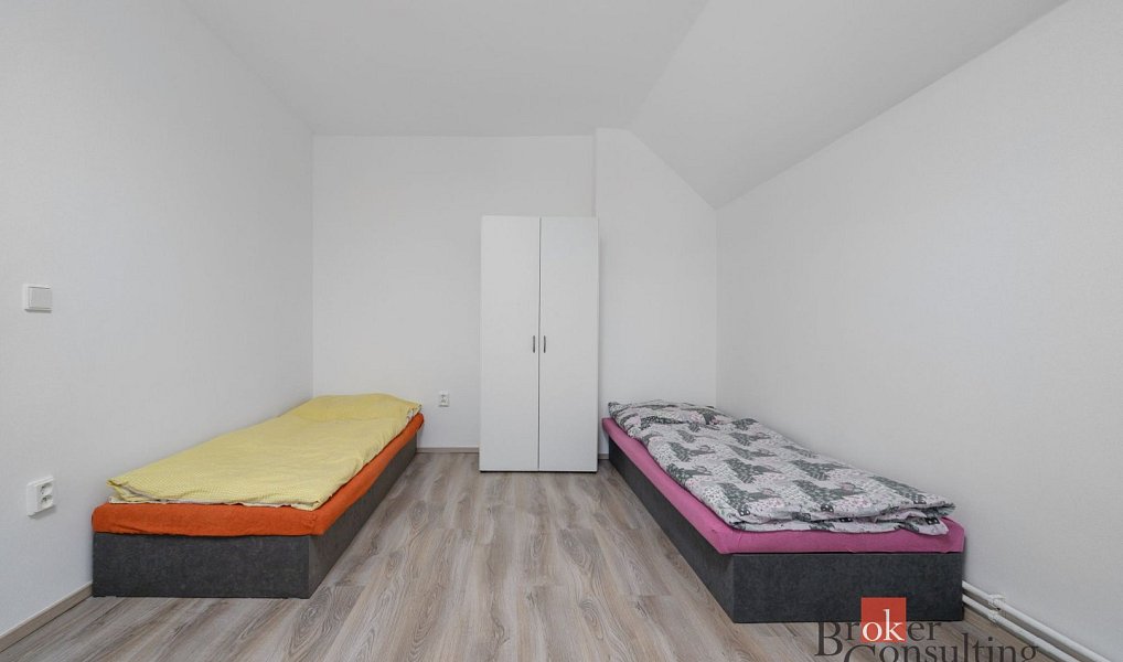 Prodej domu 240 m² s pozemkem 888 m², Bulovka – náhled fotky 26