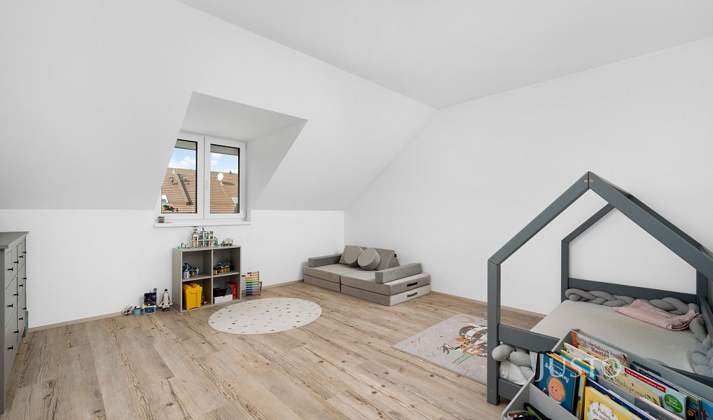 Prodej domu 136 m² s pozemkem 213 m², Hostěradice – náhled fotky 11