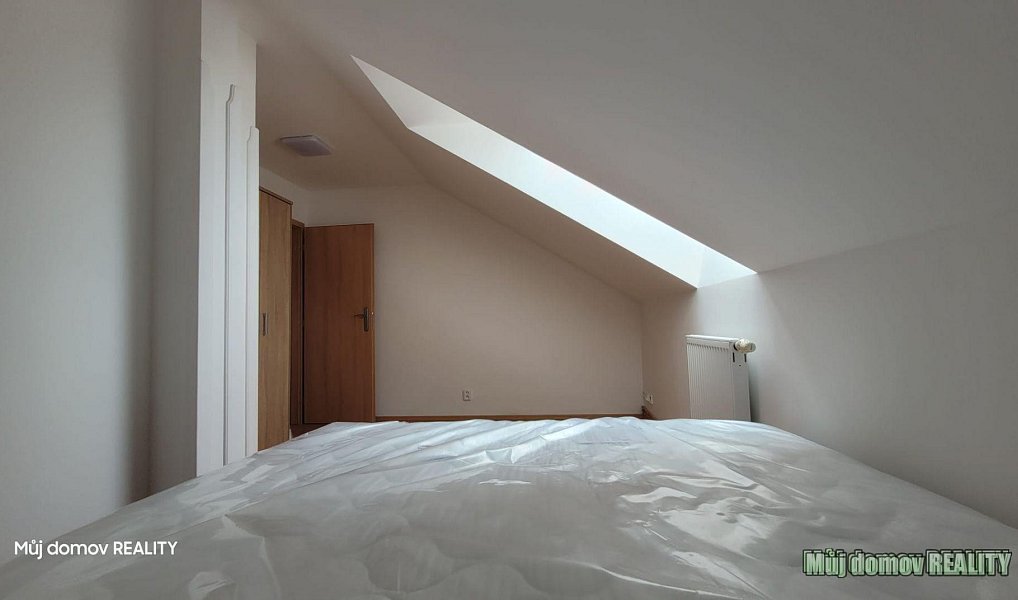 Pronájem bytu 3+kk 65 m², Praha – náhled fotky 3