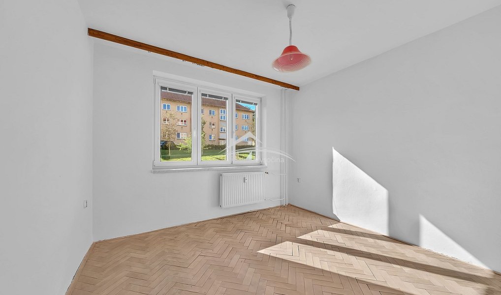 Prodej bytu 3+1 72 m², Dobronín – náhled fotky 12