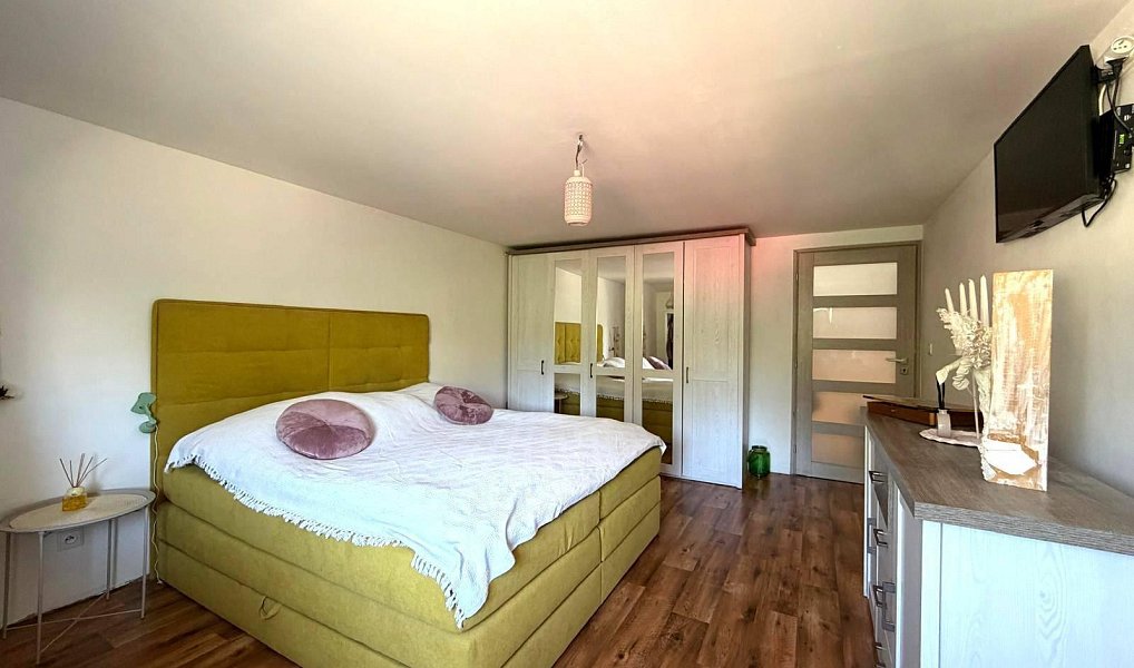 Prodej domu 230 m² s pozemkem 527 m², Jirkov – náhled fotky 22