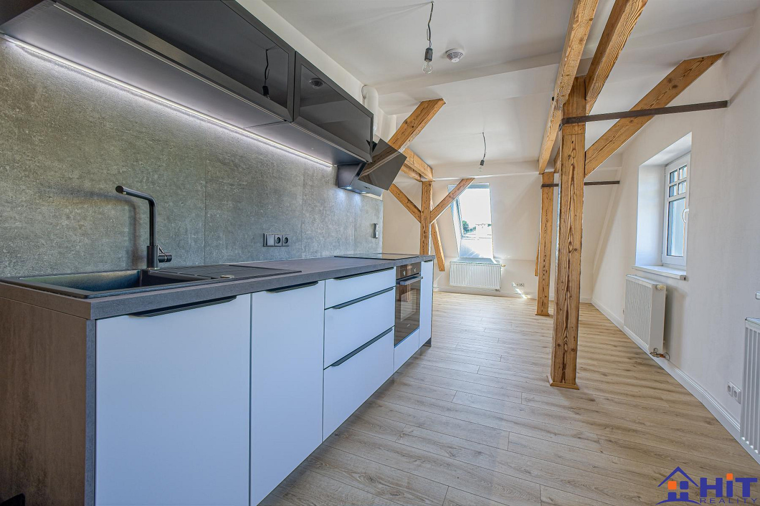 Byt 2+kk – Jablonec nad Nisou, Centrum – pohled 5