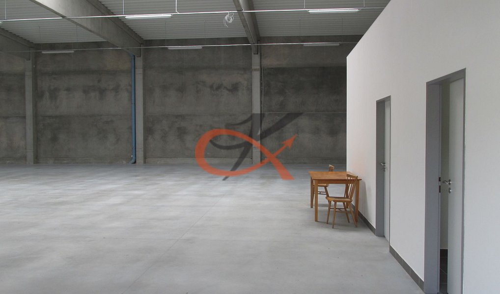 Pronájem skladovacích prostor 180 m², Valašské Meziříčí – náhled fotky 3