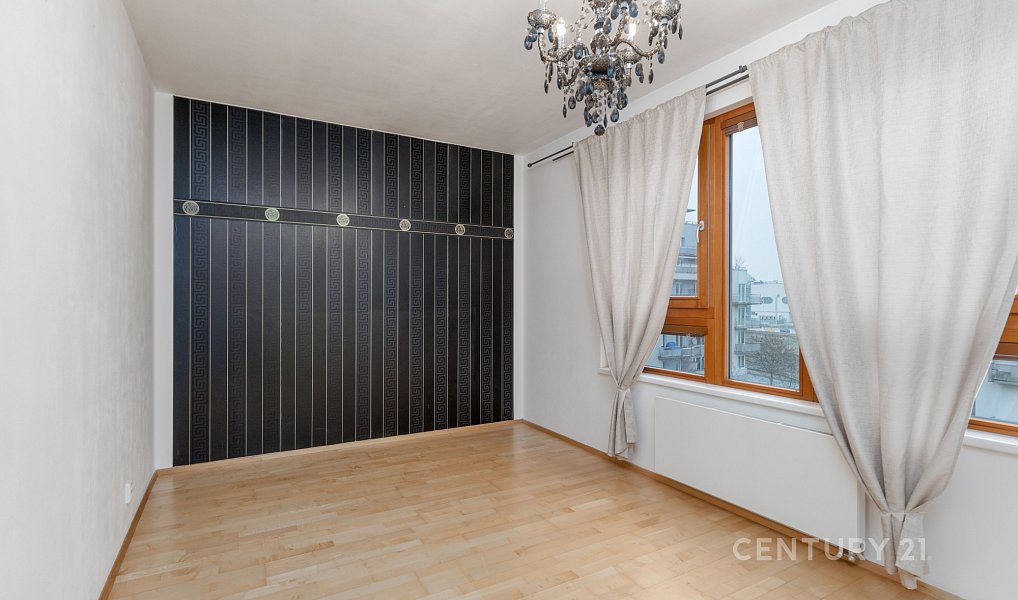 Prodej bytu 2+kk 65 m², Praha – náhled fotky 4